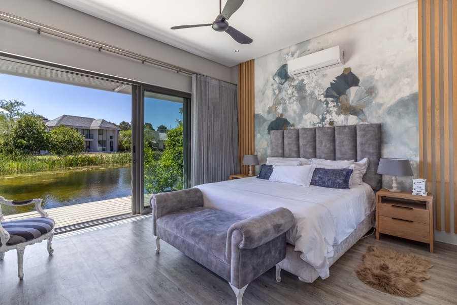 4 Bedroom Property for Sale in Pearl Valley at Val de Vie Western Cape